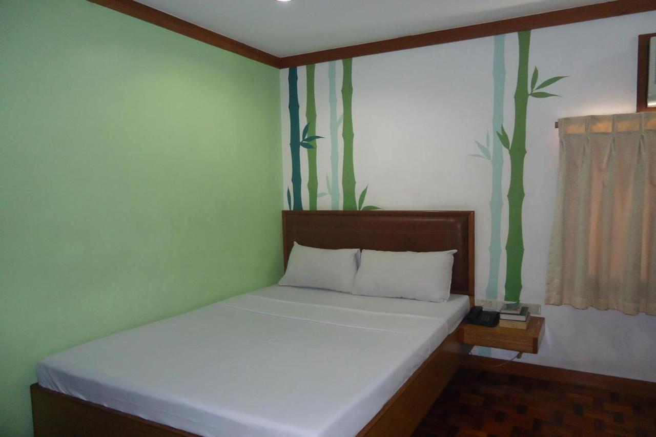 Park Bed And Breakfast Hotel Pasay Eksteriør billede