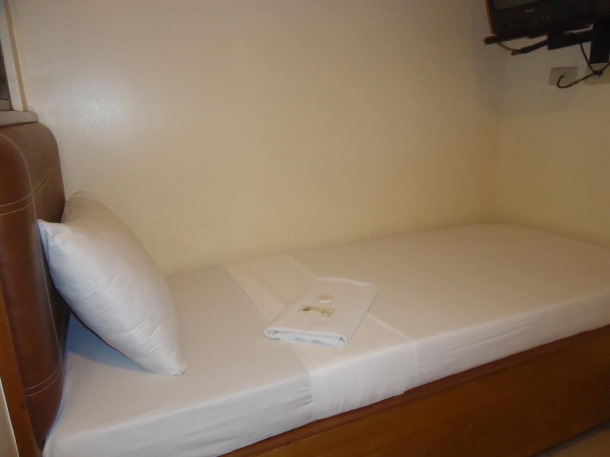 Park Bed And Breakfast Hotel Pasay Eksteriør billede
