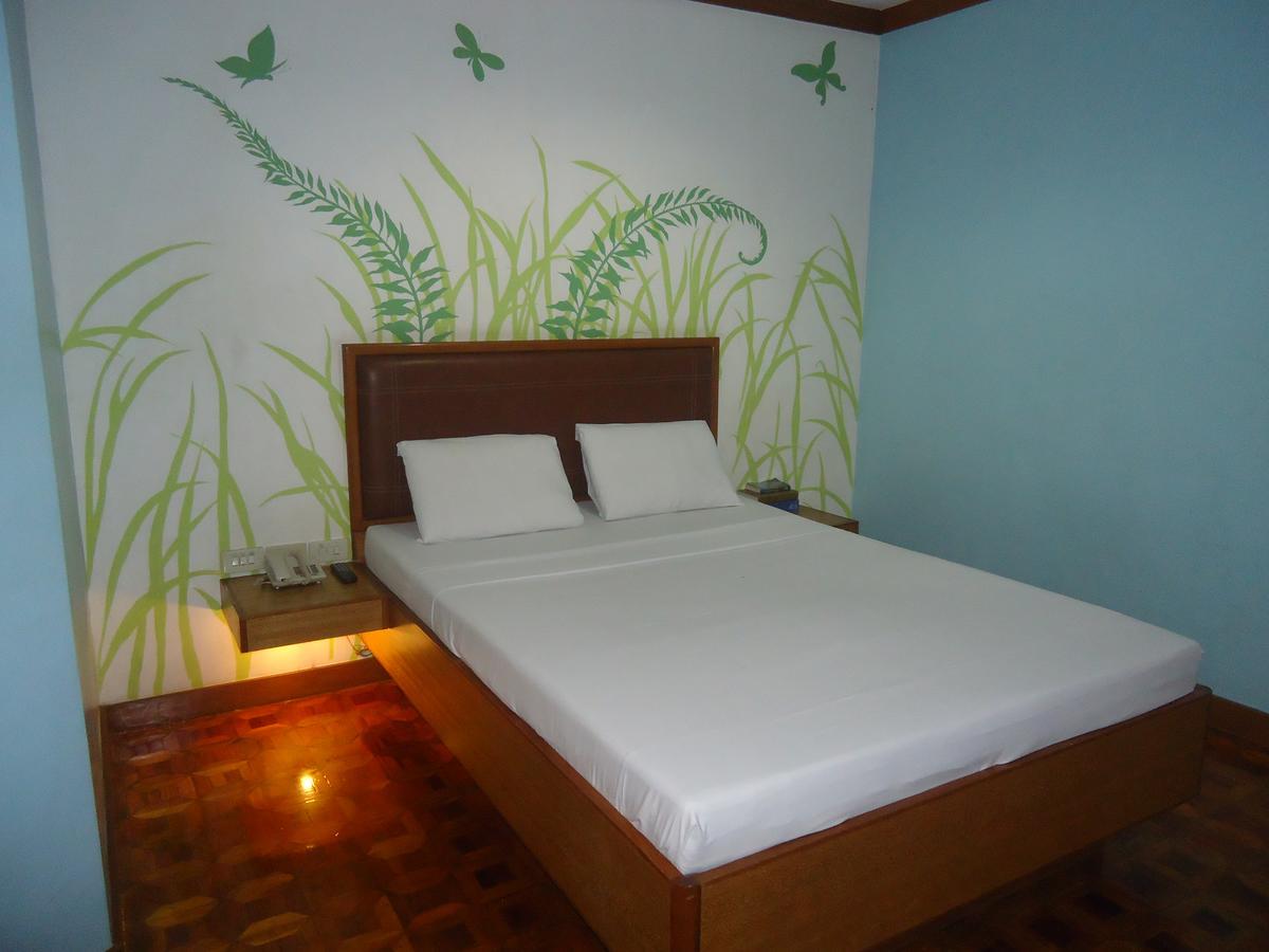 Park Bed And Breakfast Hotel Pasay Eksteriør billede