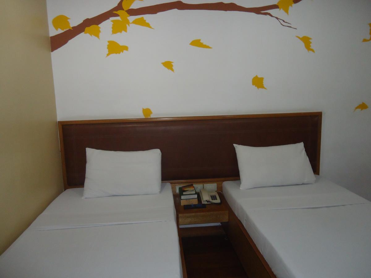 Park Bed And Breakfast Hotel Pasay Eksteriør billede